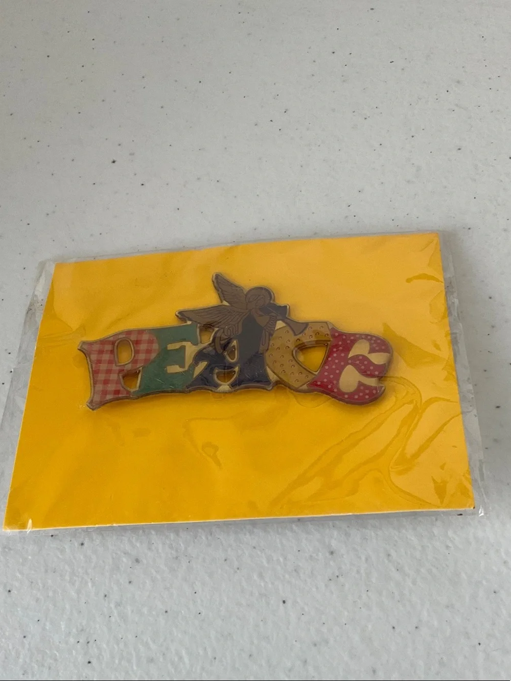 PEACE' Decorative Pin